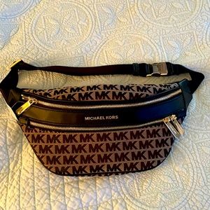 Michael Kors Fanny Pack